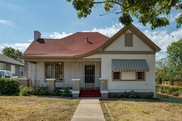 1500 New York Avenue,  Fort Worth,  TX 76104