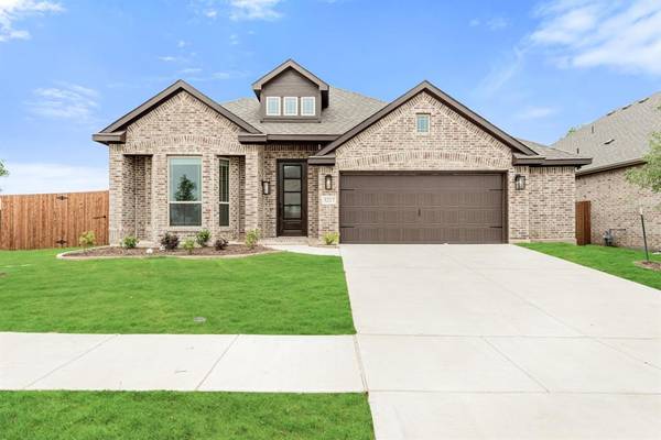 3217 Irises Lane, Glenn Heights, TX 75154