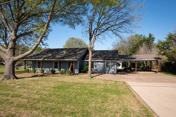 1931 Webb Smith Road, Sherman, TX 75090