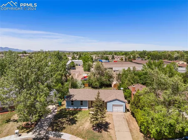 Colorado Springs, CO 80916,2530 Prescott CIR