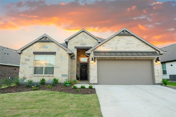 1212 Trailblazer Way, Northlake, TX 76247