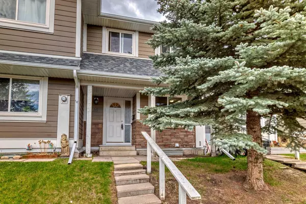 Calgary, AB T2A 7C2,55 Georgian Villas NE