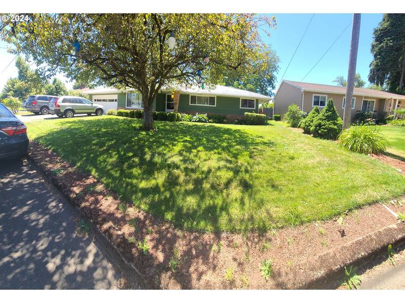 4722 CAROLINA AVE NE, Salem, OR 97305