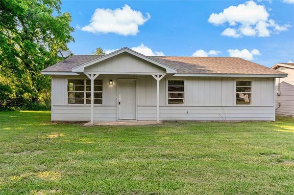 2330 Shiloh Street, Paris, TX 75460