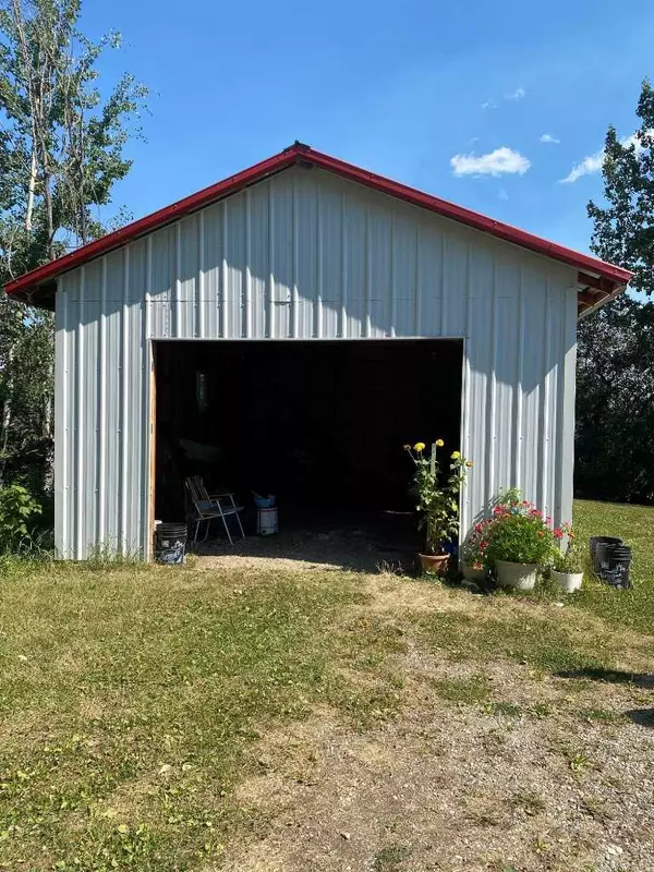 Rural Clearwater County, AB T4T 1B7,380075 Range Road 4-4A