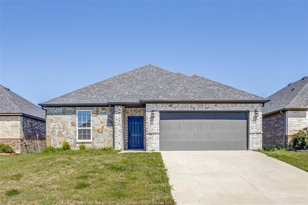 108 Lampassas Drive, Greenville, TX 75402