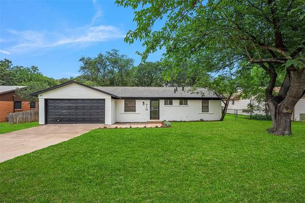 710 Magnolia Street, Kennedale, TX 76060