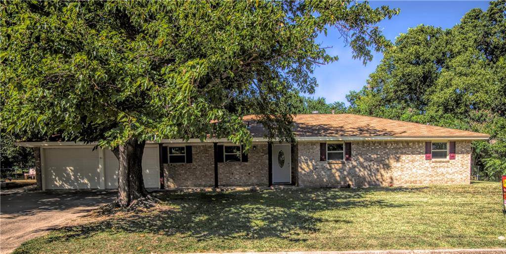 311 E Wilbarger Street, Bowie, TX 76230