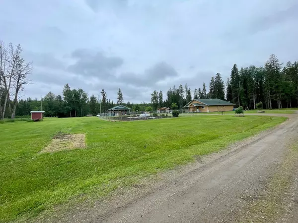 Rural Yellowhead County, AB T7E 3K3,53302 Range Road 164