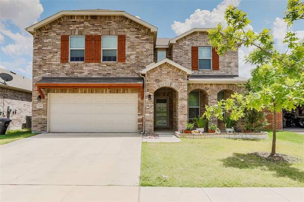 2344 Barzona Drive, Fort Worth, TX 76131