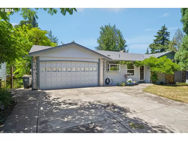 17395 SE COLINA VISTA AVE, Milwaukie, OR 97267