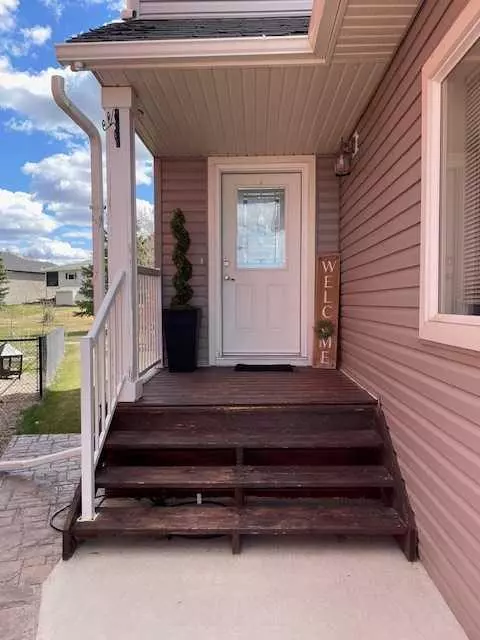 Lake Newell Resort, AB T1R 0X5,19 Blue Heron CT