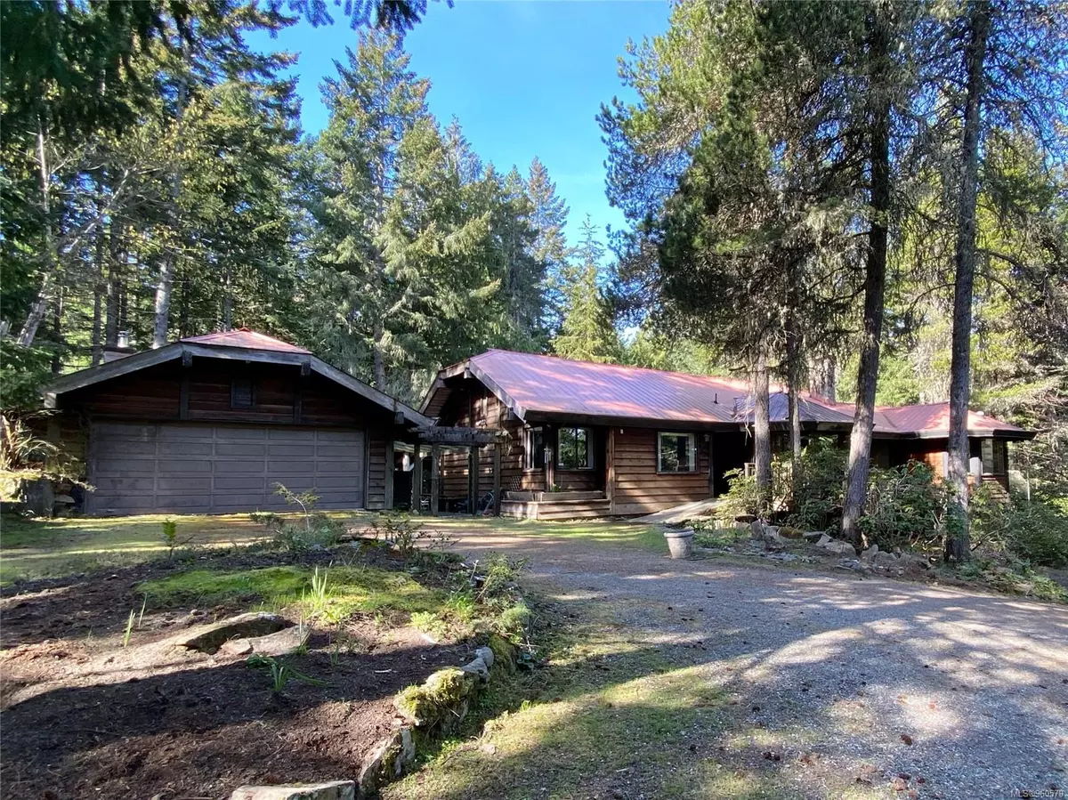 Salt Spring, BC V8K 2J4,221 Wilkie Way