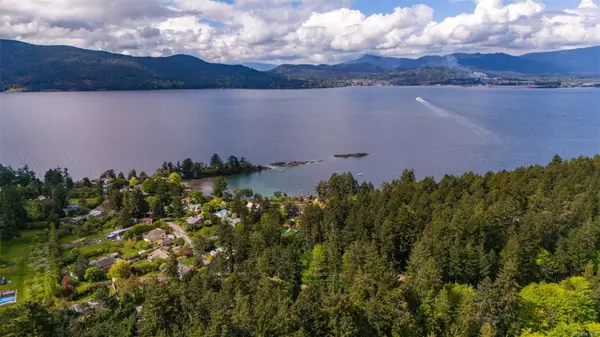 Salt Spring, BC V8K 1L3,117 Sunset Dr