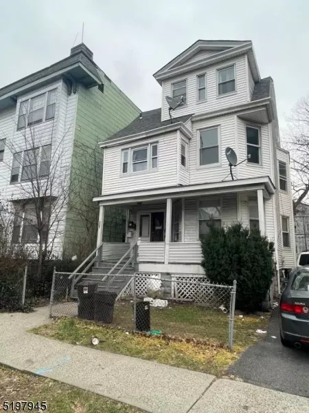 320 Halsted St, East Orange City, NJ 07018