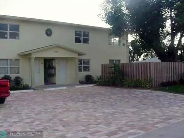 Fort Lauderdale, FL 33304,530 NE 15th Ct  #7