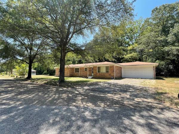 259 Lone Oak Drive, Hawkins, TX 75765