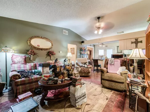 Watauga, TX 76148,6700 Johnnie Court