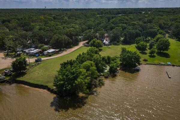 Kemp, TX 75143,716 Lakeshore Drive