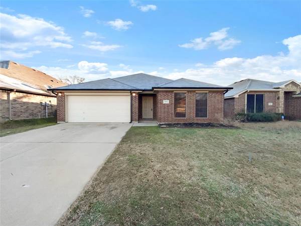 2217 Kaitlyn Drive, Weatherford, TX 76087