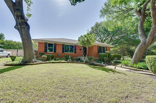 2120 Patricia Lane, Garland, TX 75041