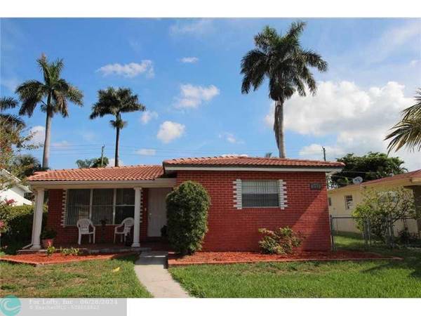 232 SE 6th St, Dania Beach, FL 33004