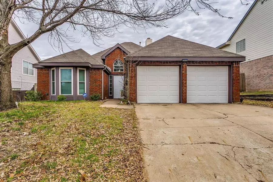 725 Lionel, Fort Worth, TX 76108