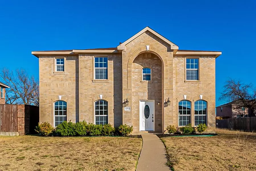 1372 Fox Glenn, Cedar Hill, TX 75104