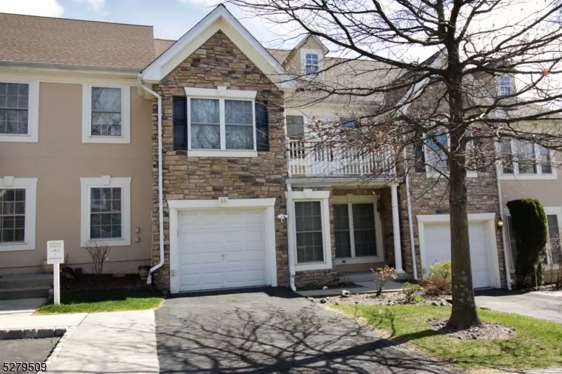 15 Birchwood Ln #15, North Haledon Boro, NJ 07508