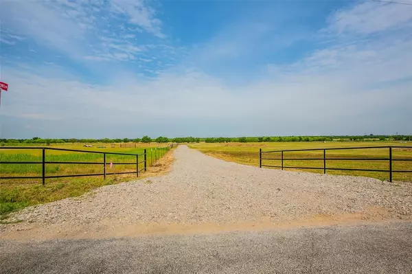 Perrin, TX 76486,1004 Grace Acres Drive