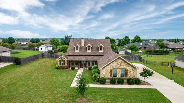 289 Highland Drive, Aledo, TX 76008