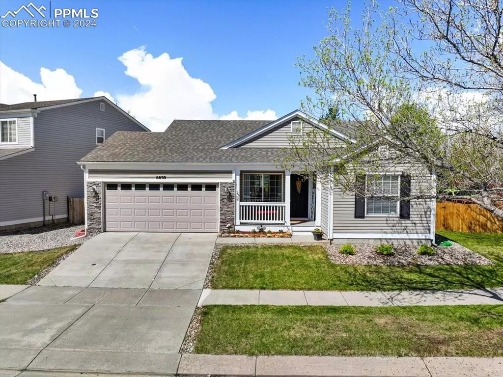 Colorado Springs, CO 80923,6098 Vallecito DR