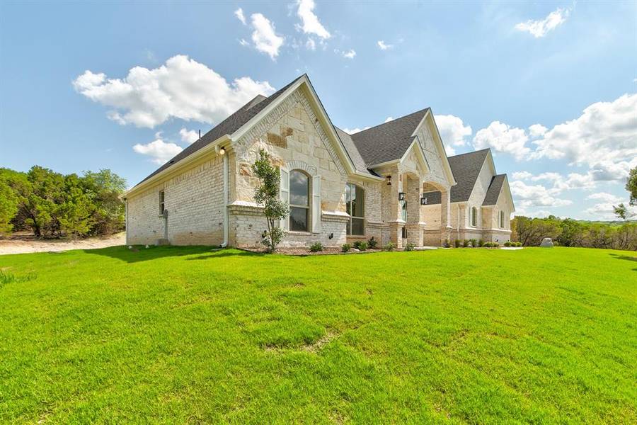 186 Cedar Mountain Drive, Weatherford, TX 76085