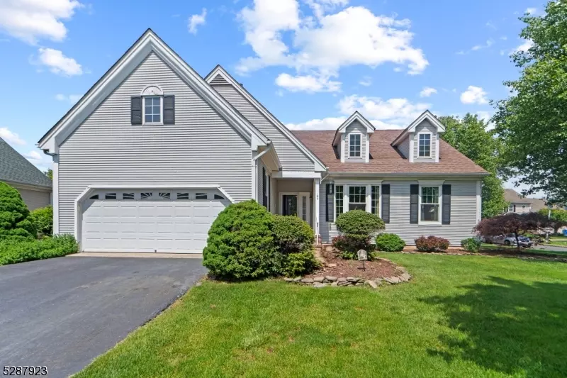 45 Strawberry Hill Rd, Branchburg Twp., NJ 08876