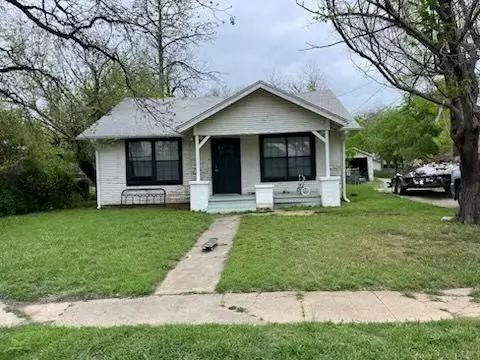 Graham, TX 76450,905 2nd Street