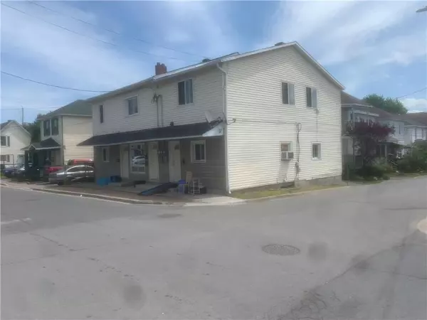 Cornwall, ON K6H 1J8,219-225 PRINCE ALBERT ST