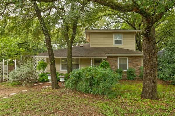 156 Ash Creek Court, Springtown, TX 76082