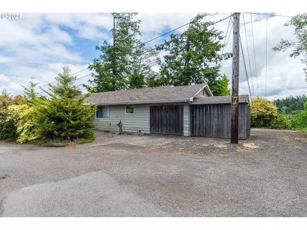 Coos Bay, OR 97420,390 HARBOR VIEW DR