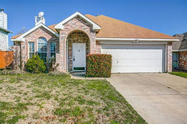 1365 Honeysuckle Lane, Lewisville, TX 75077