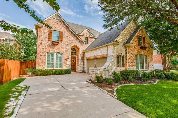 2806 Crystal Falls Drive, Garland, TX 75044