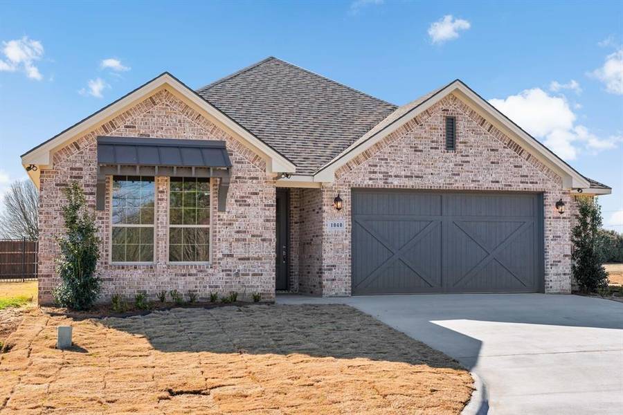 1040 Cannon Place, Paris, TX 75462