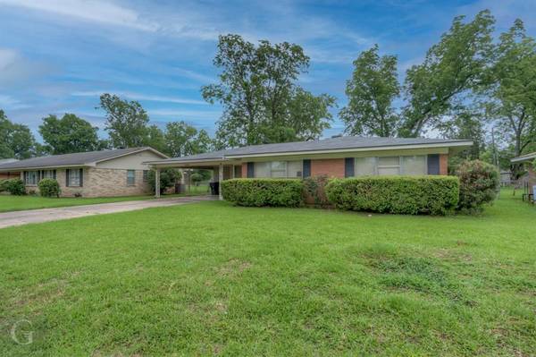 1800 Bayou Circle, Bossier City, LA 71112