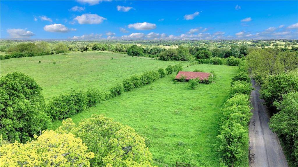 40 AC Hwy 69, Bells, TX 75414