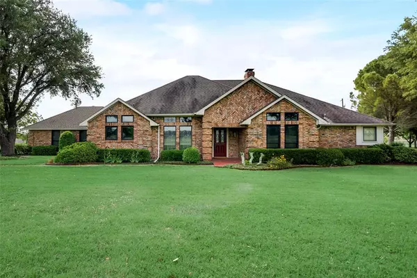 Forney, TX 75126,10612 Live Oak Drive