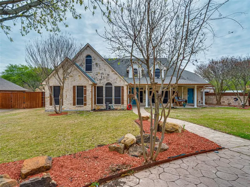 3610 Plum Creek Court, Midlothian, TX 76065