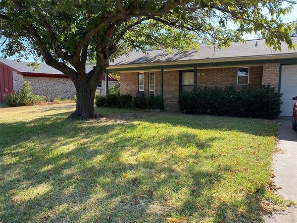 505 NE 40th Avenue, Mineral Wells, TX 76067