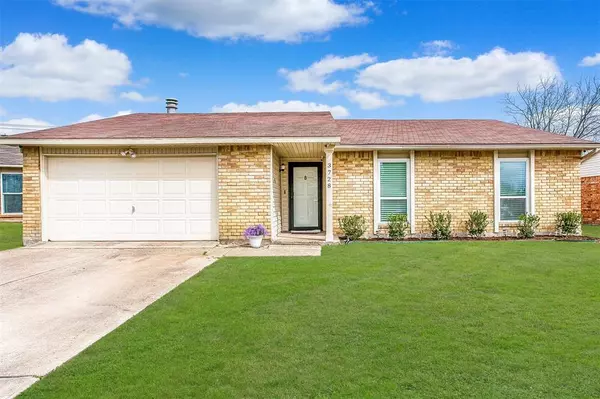 3728 Sugarberry Drive, Mesquite, TX 75150