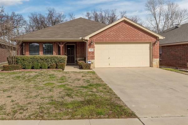 2201 Brandy Drive, Weatherford, TX 76087