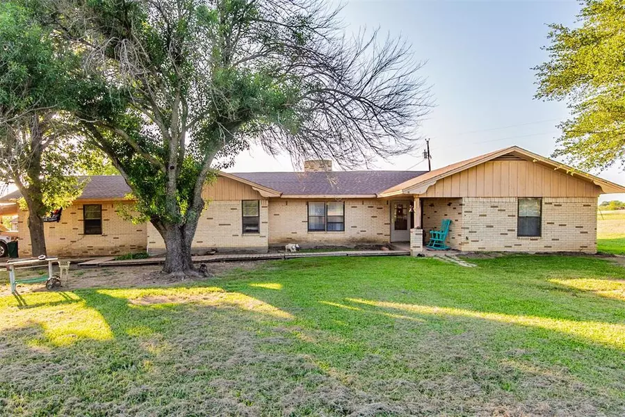 1397 Campbell Road, Waxahachie, TX 75167