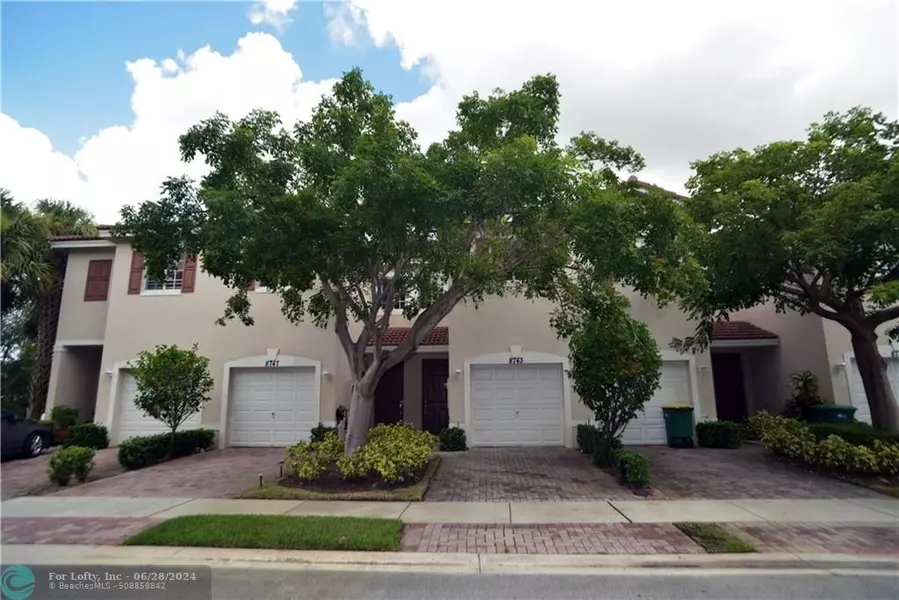 8743 Cypress Walk Ct  #8743, Tamarac, FL 33321